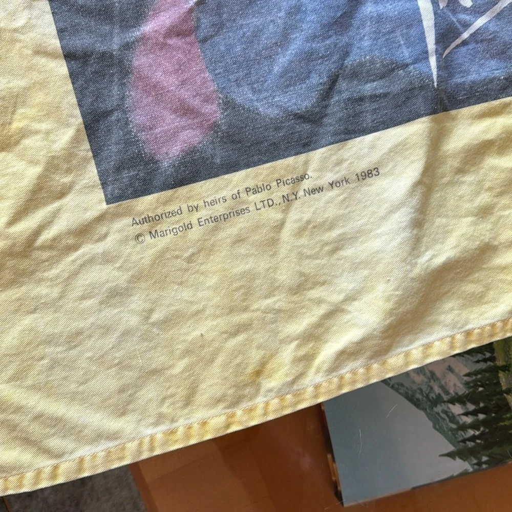 Vintage PABLO PICASSO MARIGOLD Ent. Apron rare yellow authorized by Heirs 1983